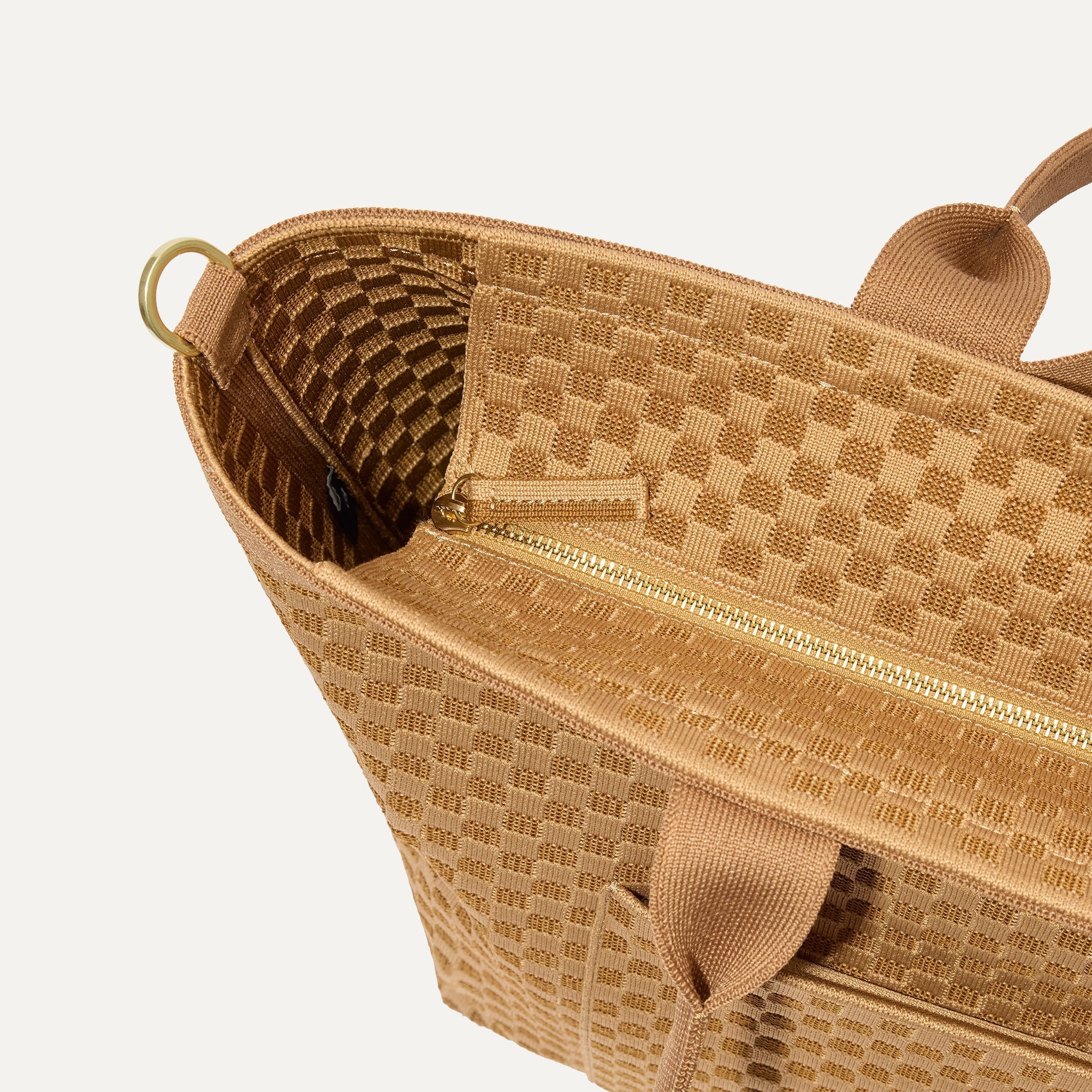 The Zip Travel Tote - Hazelnut