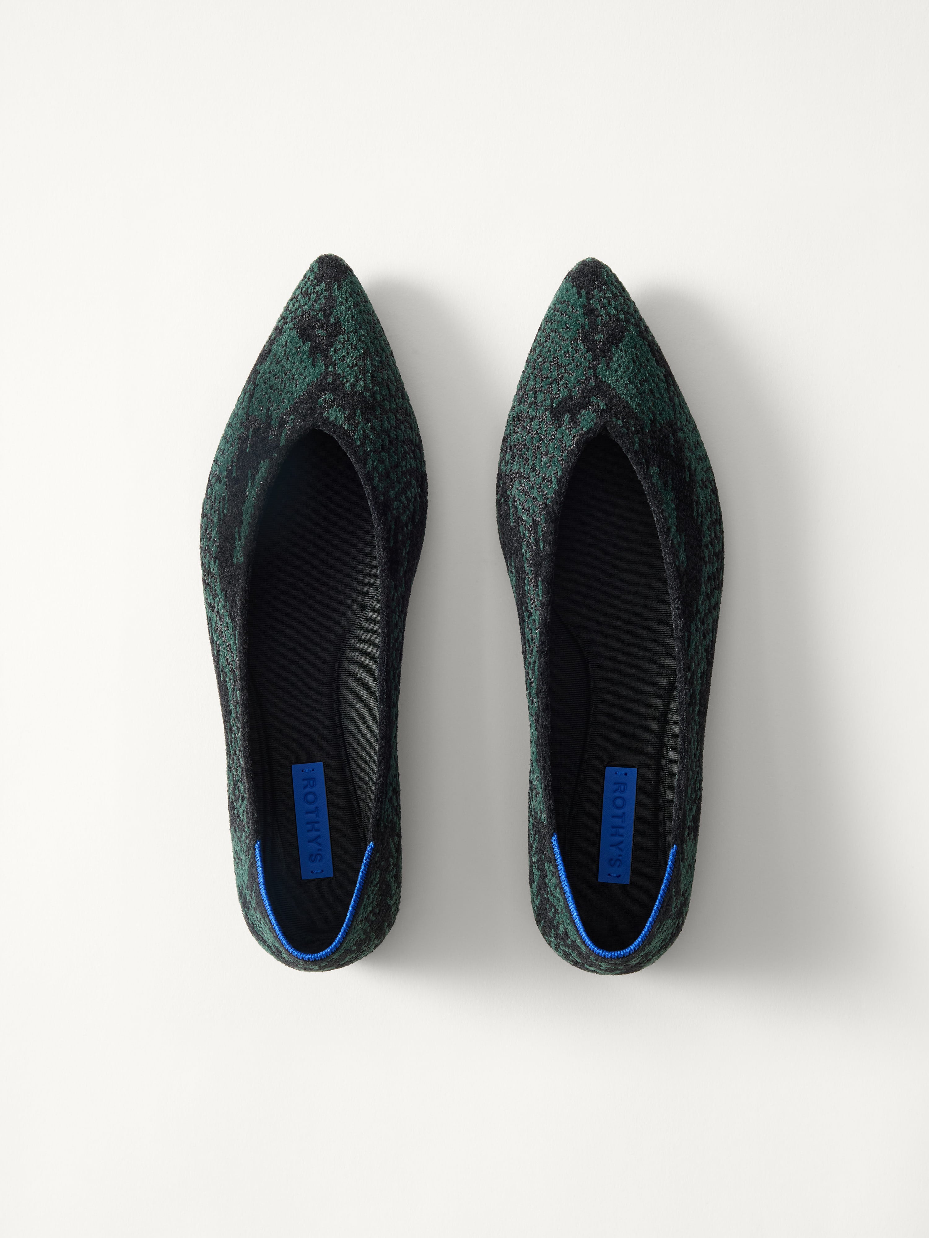 The Point III - ReVelvet™ Evergreen Python